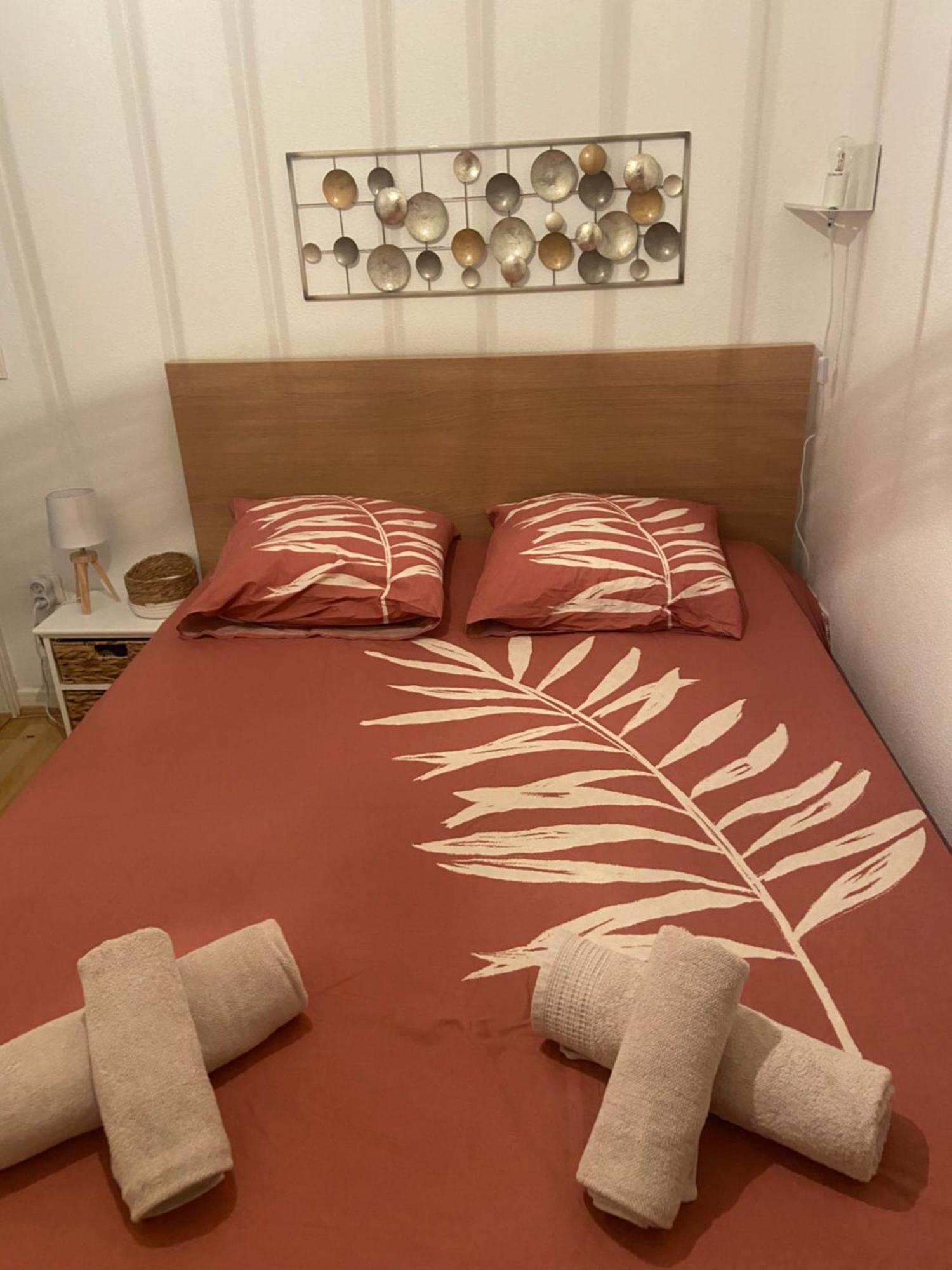 Charmant Appartement Central Terrasse Proche Gare Sete Ngoại thất bức ảnh