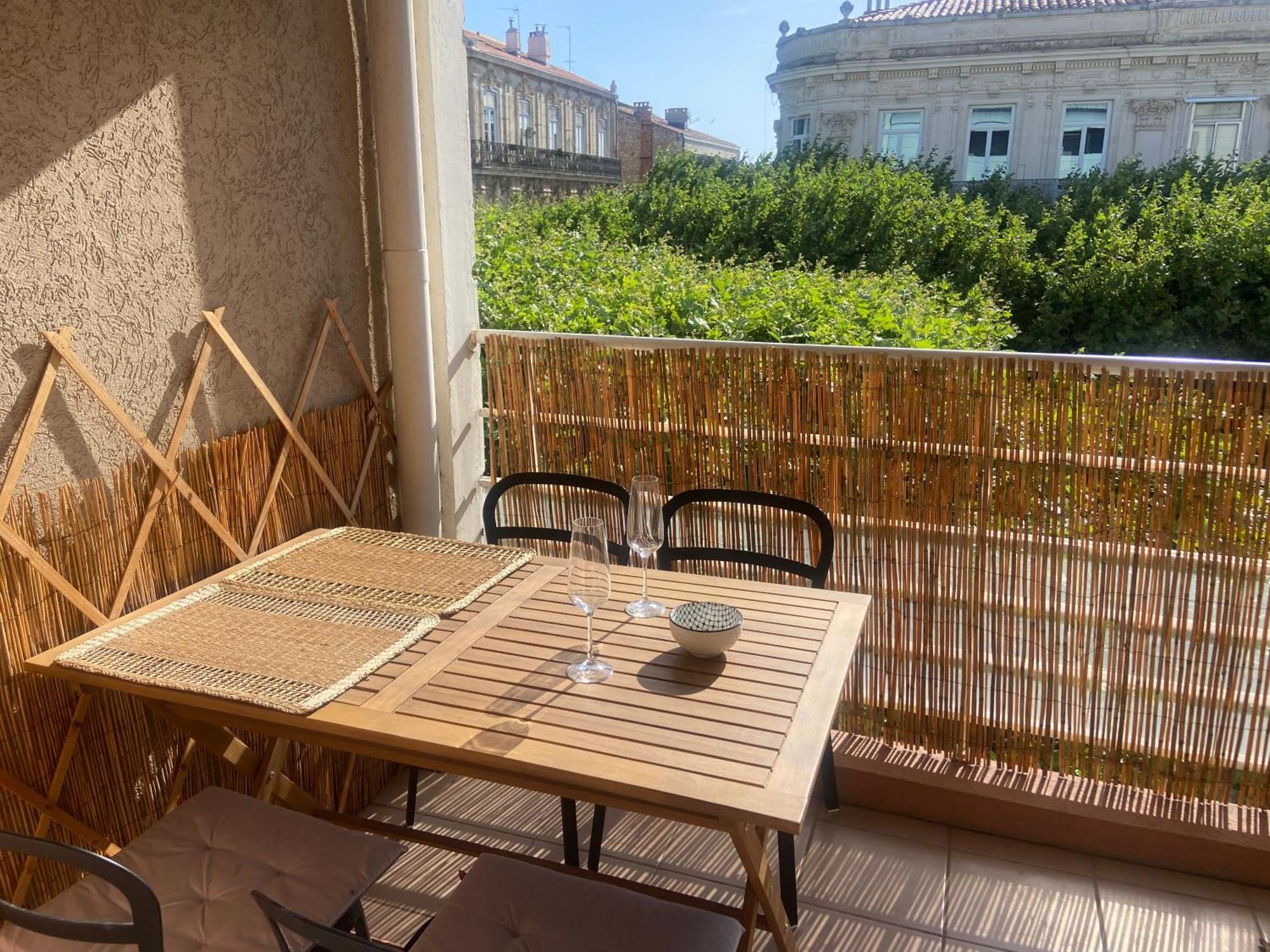 Charmant Appartement Central Terrasse Proche Gare Sete Ngoại thất bức ảnh
